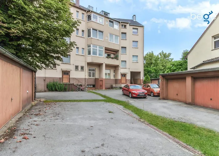 Bege Smartdesk Lejlighed